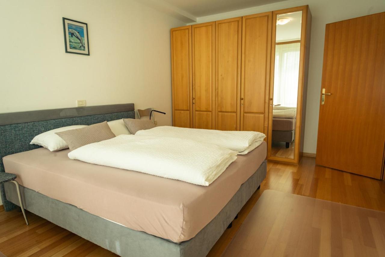Apartment Ajdi Айдовшчіна Екстер'єр фото